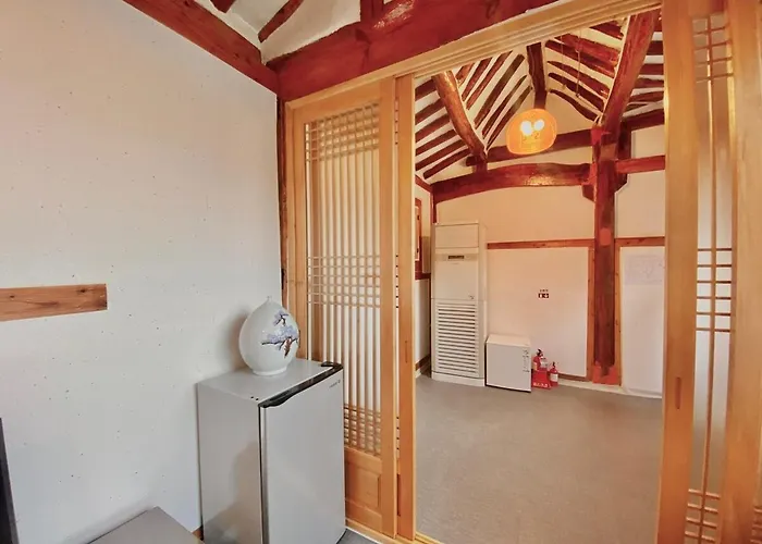Onchae Korean Private House *