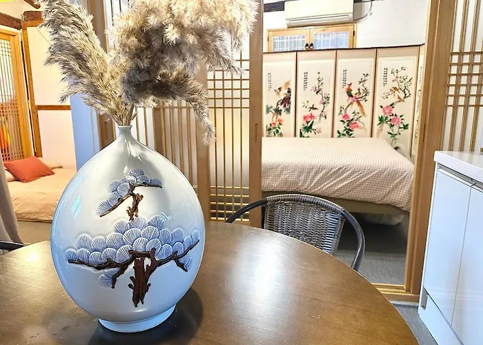 Onchae Korean Private House Seul